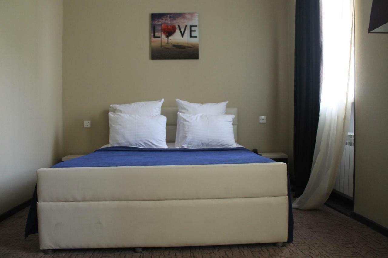Panorama Eco-Hotel Tbilissi Extérieur photo